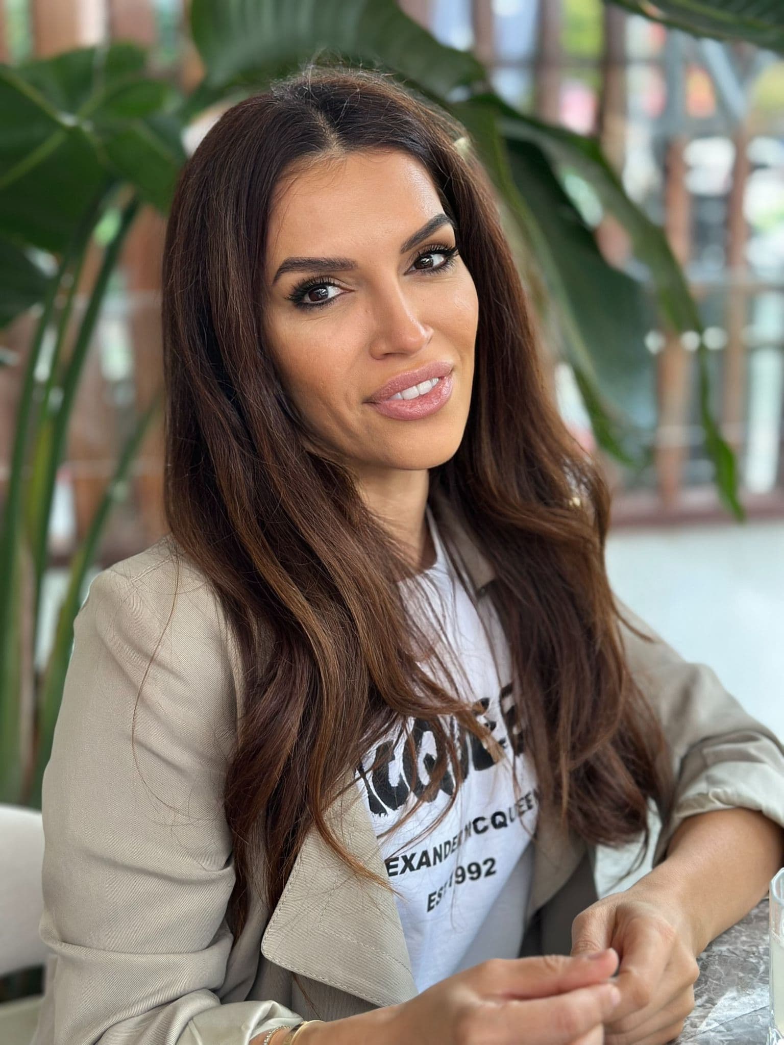 Portrait of Mihriban Ciftci, naturopathic practitioner at SchönGesund
